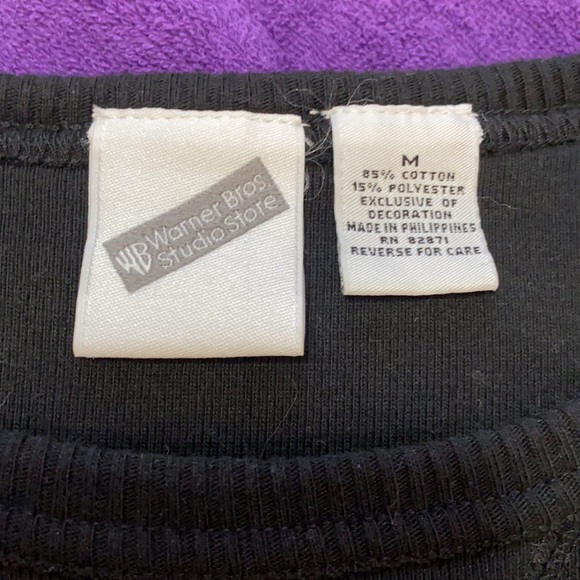 Warner Brothers Sweat Shirt from 1999 - Picture 7 of 10